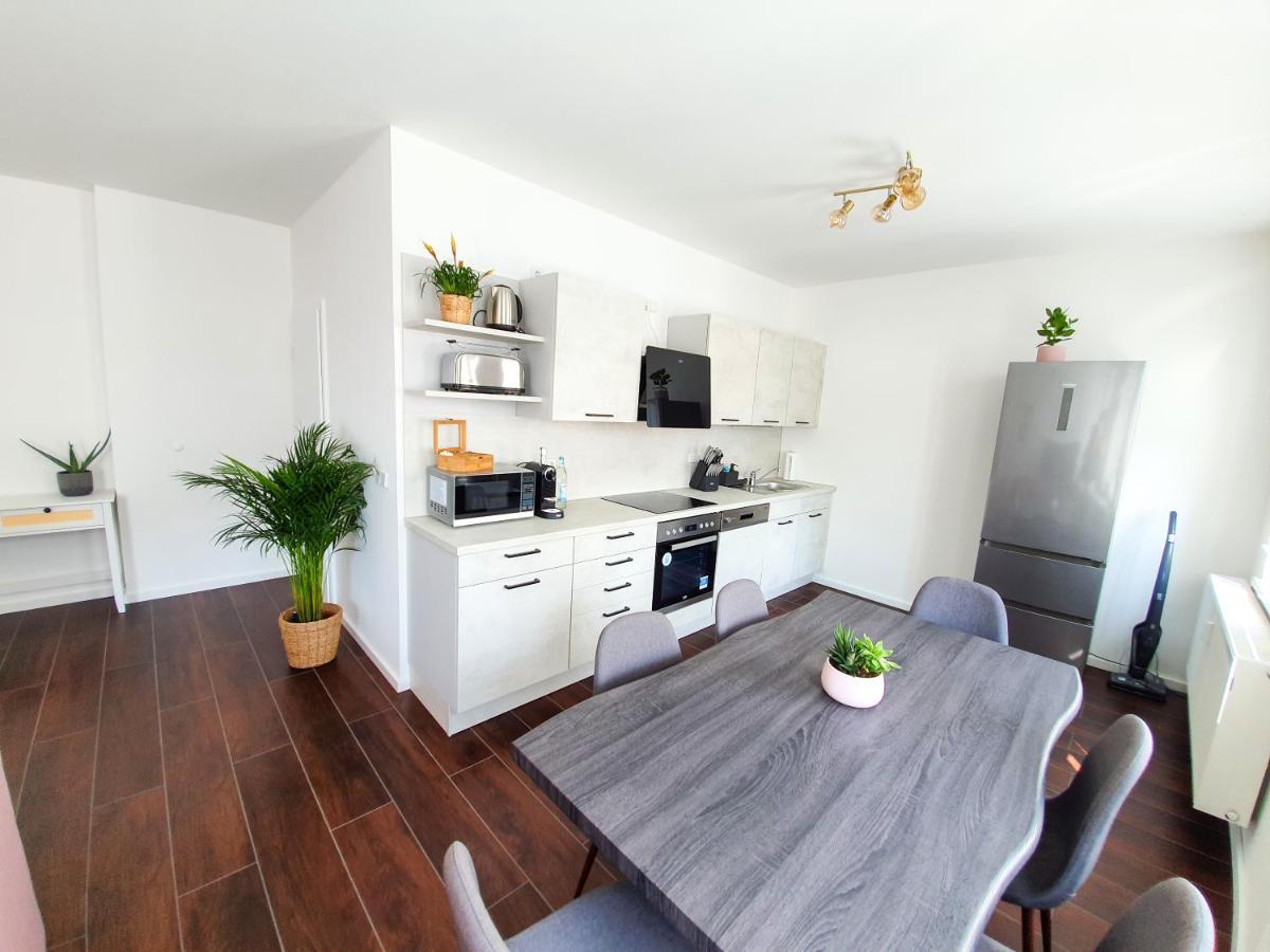 Pb Ferienwohnungen - Fewo 7 - Stilvoll Eingerichtetes Apartment Im Herzen Senftenbergs Zewnętrze zdjęcie